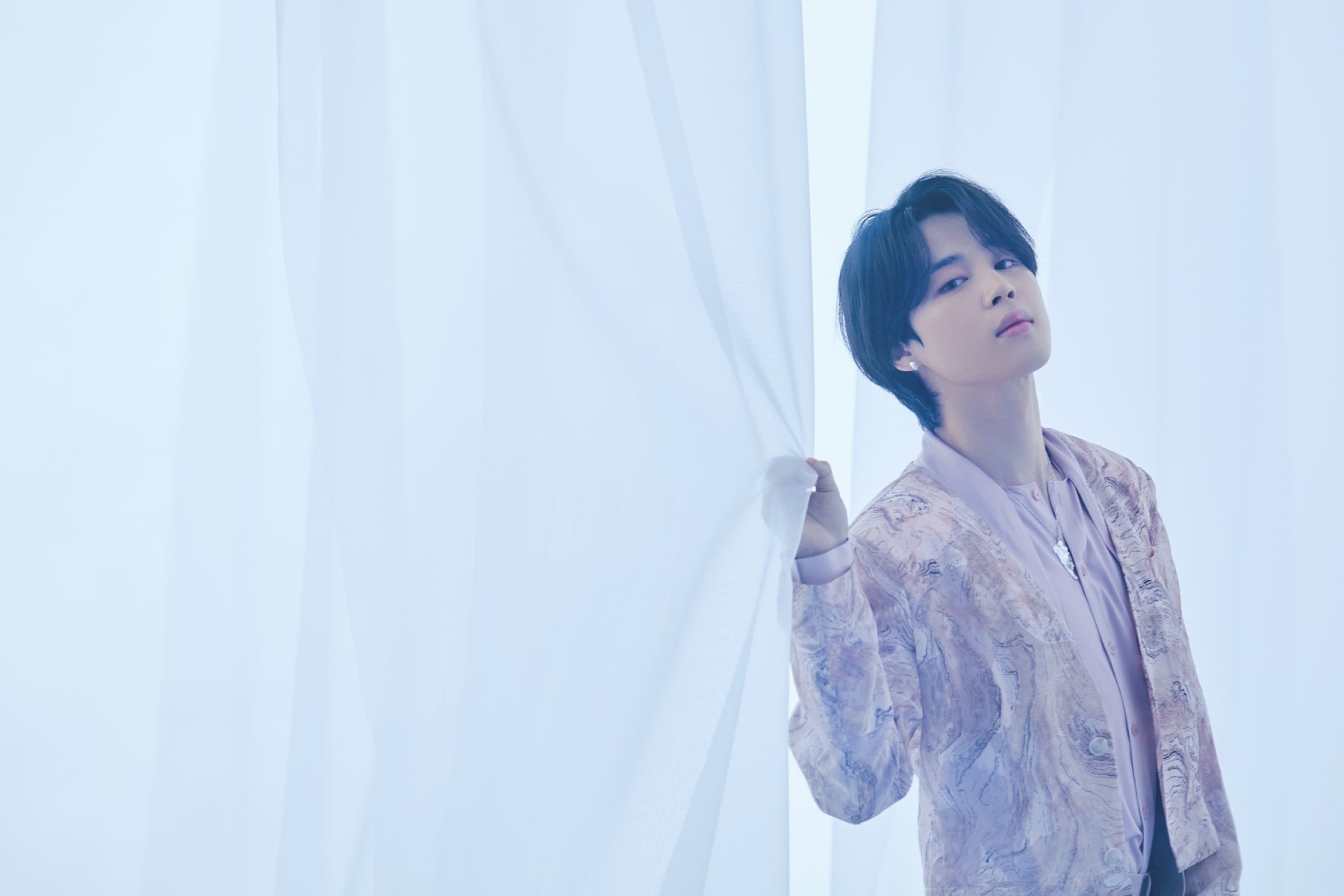 Jimin de BTS lanza su primer álbum en solitario FACE – Seoul-Mate