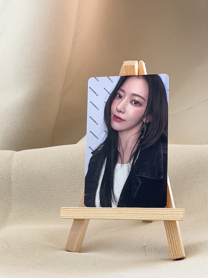 LE SSERAFIM - UNFORGIVEN WeVerse POB Photocard - Seoul-Mate
