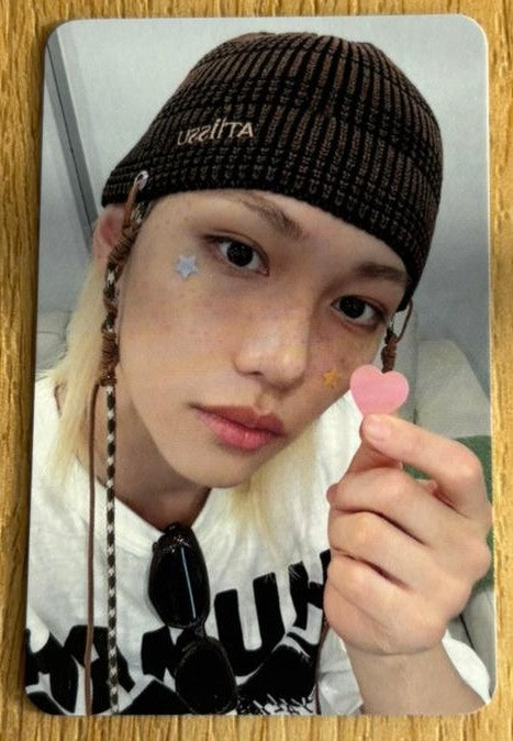 STRAY KIDS - ROCK-STAR Soundwave POB photo card