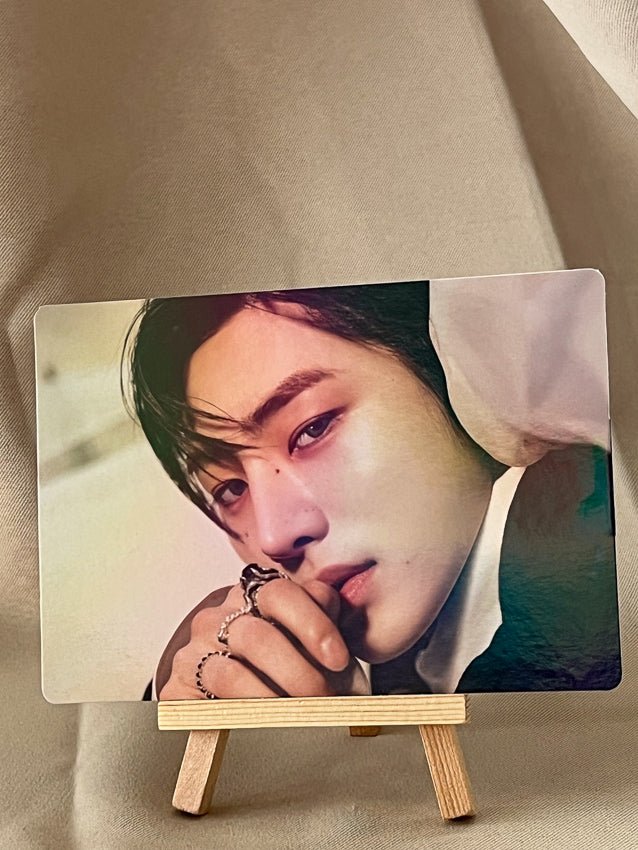 Enhypen - DARK BLOOD Official WeVerse Photocard Stand - Seoul-Mate